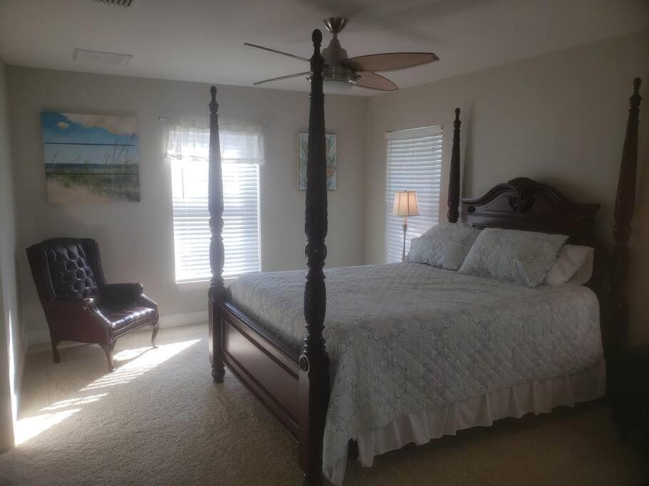 4Br Private Dock, Warm Spring Canal, Kayaks, Canoe Hudson Extérieur photo