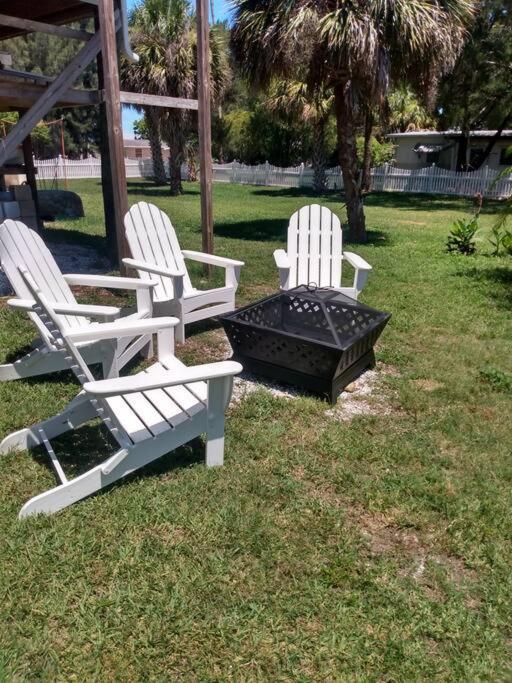 4Br Private Dock, Warm Spring Canal, Kayaks, Canoe Hudson Extérieur photo
